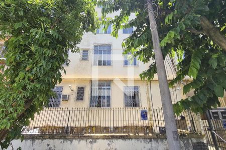 Apartamento para alugar com 45m², 1 quarto e sem vaga Apartamento para alugar com 45m², 1 quarto e sem vagaFachada do Condomínio com placa