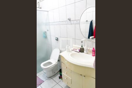 Casa à venda com 183m², 2 quartos e 2 vagas Casa à venda com 183m², 2 quartos e 2 vagasBanheiro