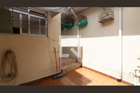 Casa à venda com 300m², 3 quartos e 4 vagasQuintal