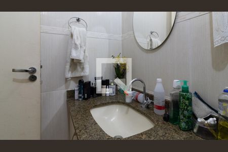 Casa à venda com 300m², 3 quartos e 4 vagasBanheiro