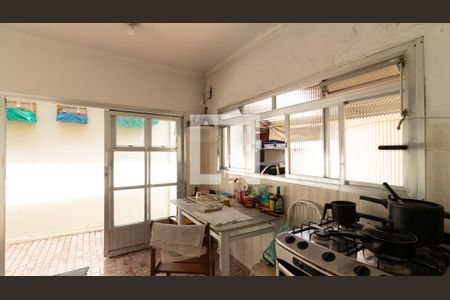 Casa à venda com 300m², 3 quartos e 4 vagasCozinha