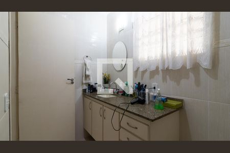 Casa à venda com 300m², 3 quartos e 4 vagasBanheiro