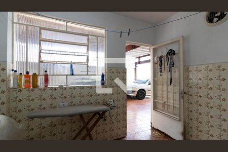 Casa à venda com 300m², 3 quartos e 4 vagasÁrea de Serviço