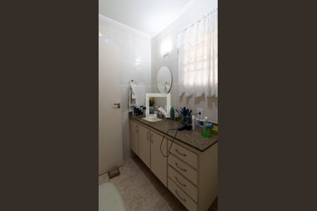 Casa à venda com 300m², 3 quartos e 4 vagasBanheiro