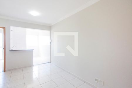 Sala de apartamento para alugar com 2 quartos, 50m² em Santa Mônica, Uberlândia