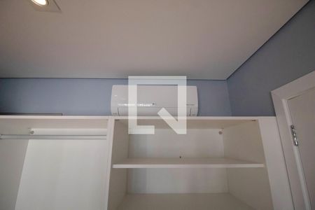 Apartamento para alugar com 73m², 1 quarto e 2 vagasCloset da suíte