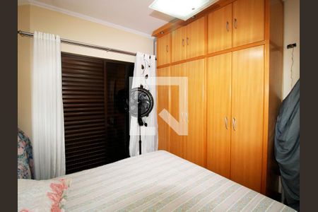 Casa à venda com 137m², 4 quartos e 3 vagasSuíte 1