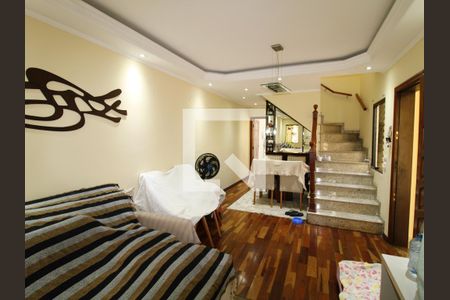 Sala de casa à venda com 4 quartos, 137m² em Vila Santa Terezinha (zona Norte), São Paulo