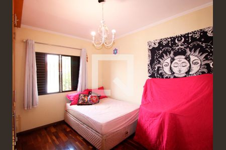 Casa à venda com 137m², 4 quartos e 3 vagasSuíte 3