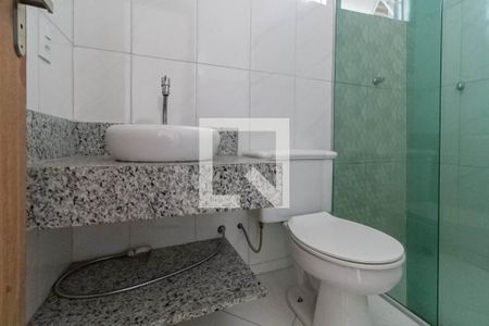 Casa à venda com 360m², 10 quartos e 2 vagasCasa 3 - Banheiro social