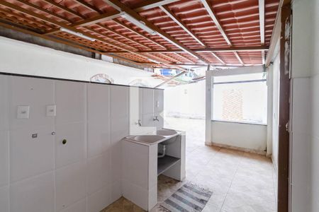 Casa à venda com 360m², 10 quartos e 2 vagasCasa 3 - Área de serviço