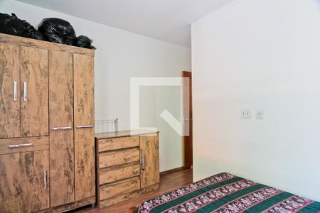 Casa à venda com 77m², 2 quartos e 2 vagasSuíte 2