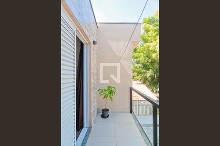 Casa à venda com 77m², 2 quartos e 2 vagasVaranda