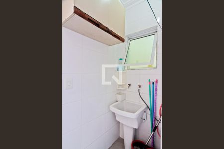 Casa à venda com 77m², 2 quartos e 2 vagasÁrea de Serviço