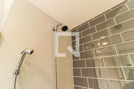 Apartamento à venda com 61m², 2 quartos e 1 vaga Apartamento à venda com 61m², 2 quartos e 1 vagaBanheiro