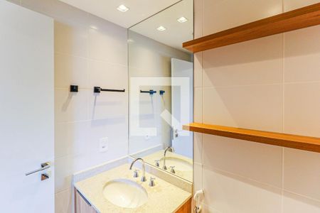 Apartamento à venda com 61m², 2 quartos e 1 vaga Apartamento à venda com 61m², 2 quartos e 1 vagaBanheiro Suíte