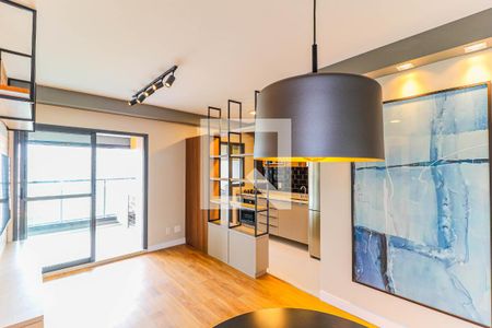 Sala de apartamento à venda com 2 quartos, 61m² em Jardim das Acácias, São Paulo