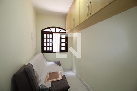 Casa à venda com 240m², 4 quartos e 2 vagasquarto 3