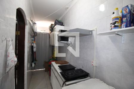 Casa à venda com 240m², 4 quartos e 2 vagasÁrea de Serviço