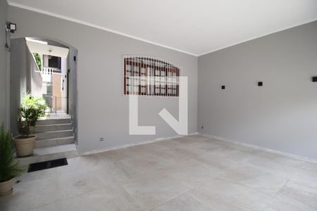 Casa à venda com 240m², 4 quartos e 2 vagasGaragem