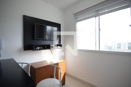 Sala de apartamento para alugar com 2 quartos, 33m² em Cambuci, São Paulo