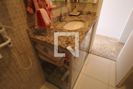Casa à venda com 100m², 3 quartos e 1 vagaBanheiro da suíte
