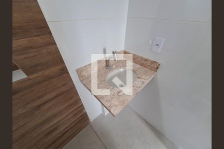 Banheiro de apartamento para alugar com 1 quarto, 35m² em Vila Paulicéia, São Paulo