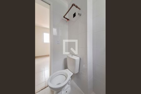 Banheiro de apartamento para alugar com 1 quarto, 35m² em Vila Paulicéia, São Paulo