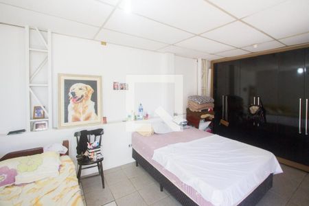 Casa à venda com 110m², 3 quartos e 2 vagas Casa à venda com 110m², 3 quartos e 2 vagasSuíte