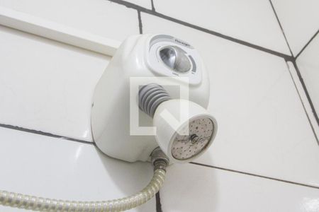 Casa à venda com 110m², 3 quartos e 2 vagas Casa à venda com 110m², 3 quartos e 2 vagasChuveiro