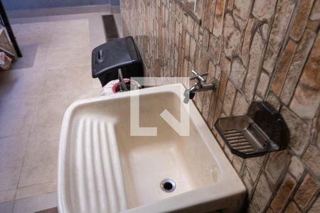 Casa à venda com 215m², 5 quartos e 4 vagasÁrea de Serviço