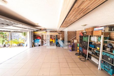 Casa à venda com 215m², 5 quartos e 4 vagasÁrea comum