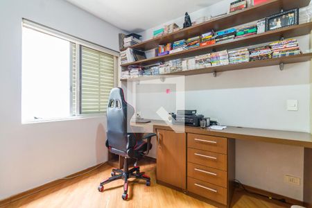 Quarto 1 de apartamento para alugar com 2 quartos, 107m² em Jardim Paulista, São Paulo