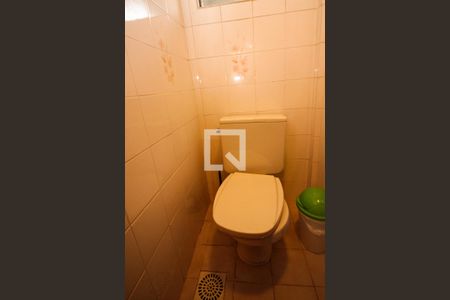 Apartamento à venda com 97m², 2 quartos e sem vaga Apartamento à venda com 97m², 2 quartos e sem vagaLavabo do Quarto Suíte