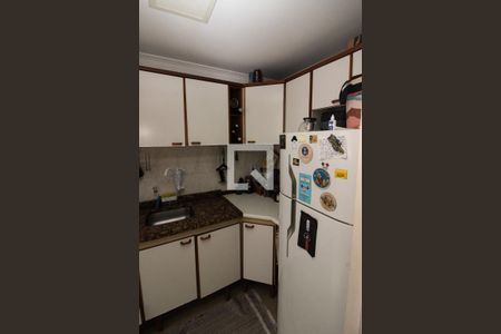 Apartamento à venda com 97m², 2 quartos e sem vaga Apartamento à venda com 97m², 2 quartos e sem vagaCozinha
