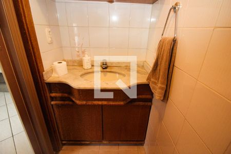 Apartamento à venda com 97m², 2 quartos e sem vaga Apartamento à venda com 97m², 2 quartos e sem vagaLavabo do Quarto Suíte