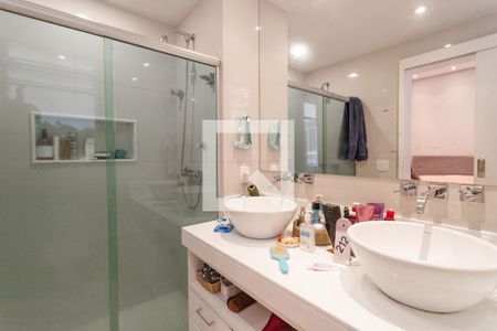Banheiro da Suíte de apartamento para alugar com 4 quartos, 110m² em Flamengo, Rio de Janeiro