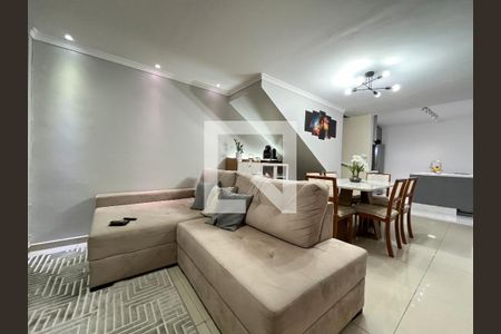 Sala de casa à venda com 3 quartos, 185m² em Jardim Prudência, São Paulo