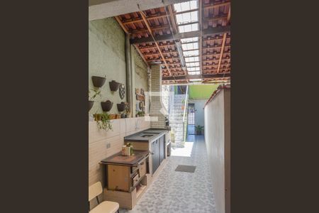 Casa à venda com 246m², 4 quartos e 4 vagasChurrasqueira