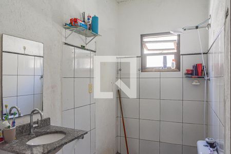 Casa à venda com 246m², 4 quartos e 4 vagasBanheiro