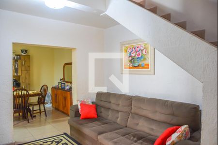 Casa à venda com 246m², 4 quartos e 4 vagasSala 2