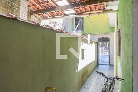 Casa à venda com 246m², 4 quartos e 4 vagasÁrea de Serviço