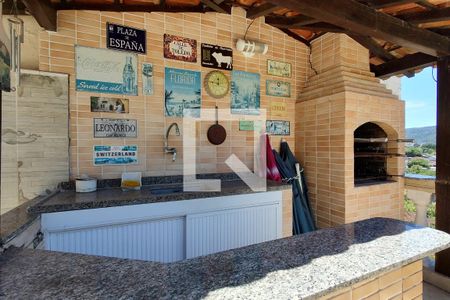 Casa de condomínio à venda com 300m², 4 quartos e 2 vagasChurrasqueira