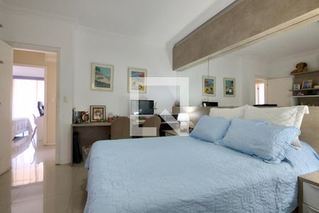 Casa de condomínio à venda com 300m², 4 quartos e 2 vagasQuarto 1 - Suíte 