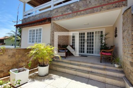 Casa de condomínio à venda com 300m², 4 quartos e 2 vagasVaranda 