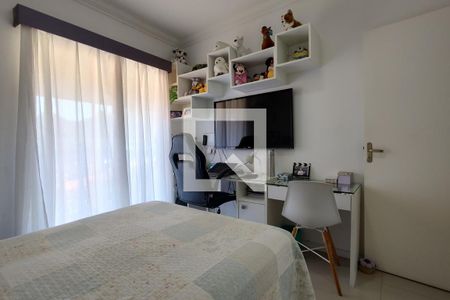 Casa de condomínio à venda com 300m², 4 quartos e 2 vagasQuarto 2