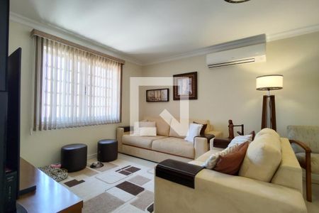 Casa de condomínio à venda com 300m², 4 quartos e 2 vagasSala 2