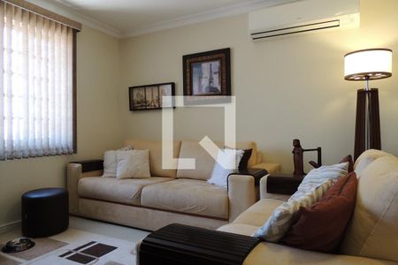 Casa de condomínio à venda com 300m², 4 quartos e 2 vagasSala 2