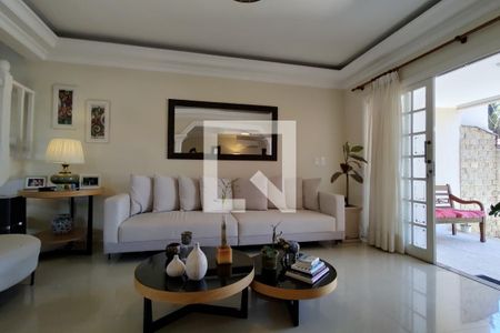 Casa de condomínio à venda com 300m², 4 quartos e 2 vagasSala 1