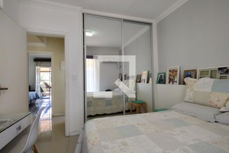 Casa de condomínio à venda com 300m², 4 quartos e 2 vagasQuarto 2